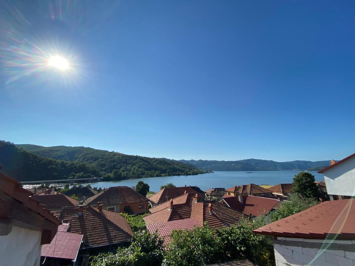 Apartament La Sika Orşova Exteriör bild