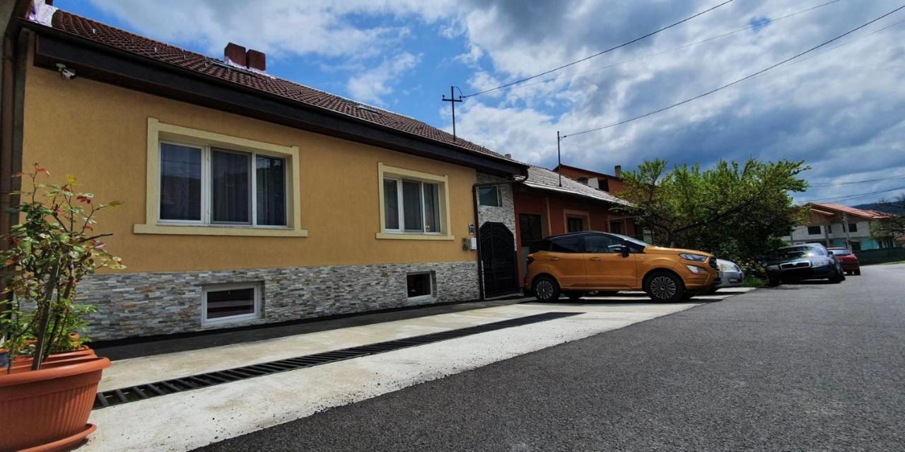 Apartament La Sika Orşova Exteriör bild
