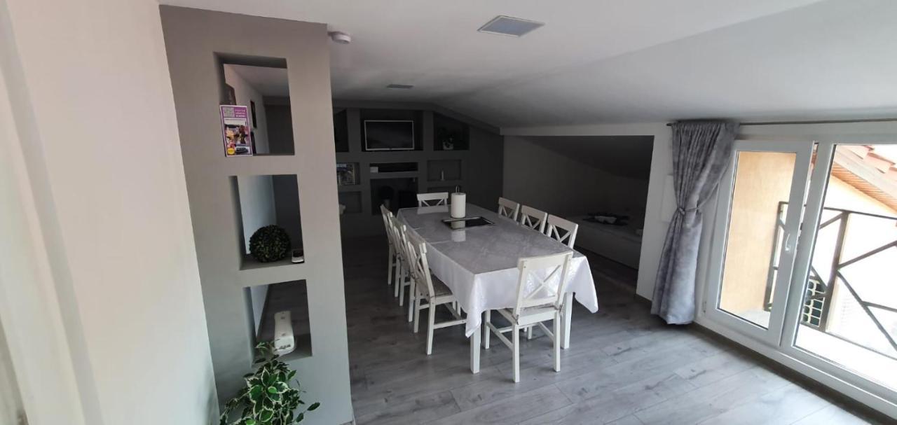 Apartament La Sika Orşova Exteriör bild